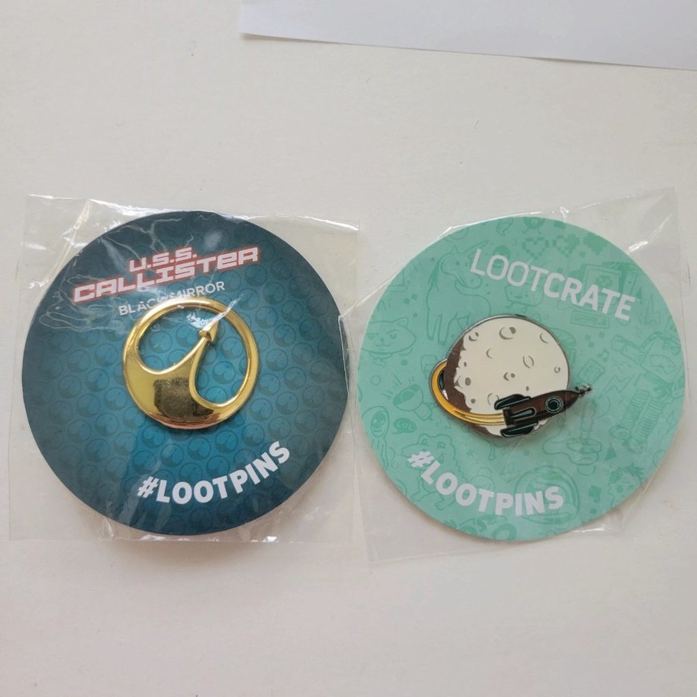 Lapel pin set of 2